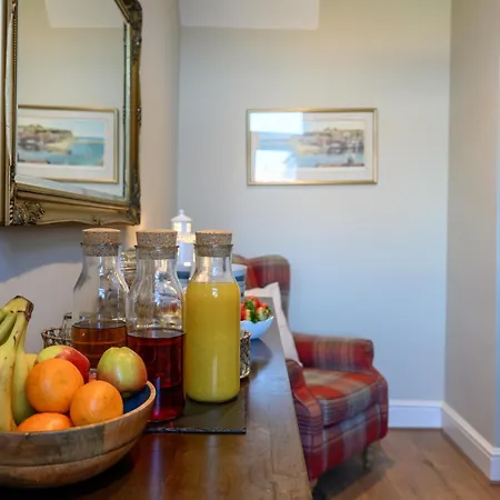 Coast Guest house *